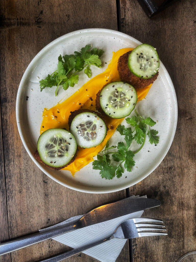 hideout lounge, Reisebericht kandy