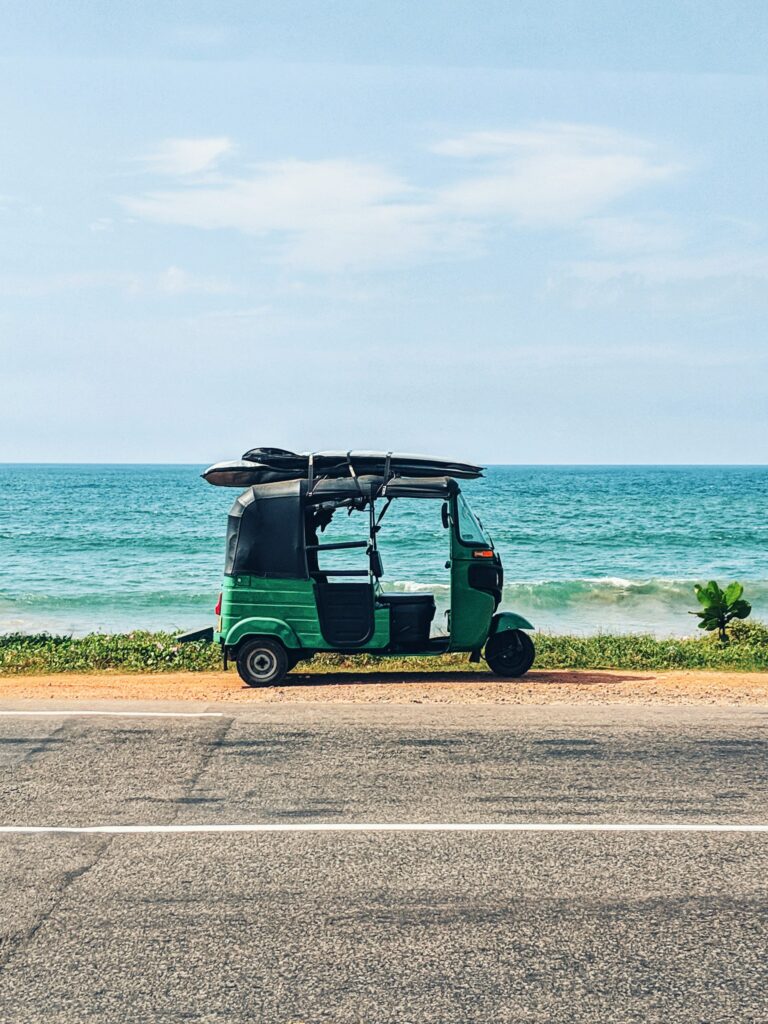 tuk-tuk mieten in Sri Lanka