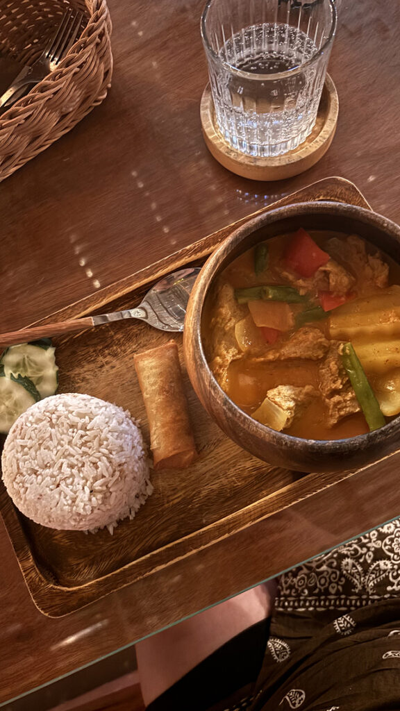 Lovegan café, vegane & vegetarische restaurants in moalboal