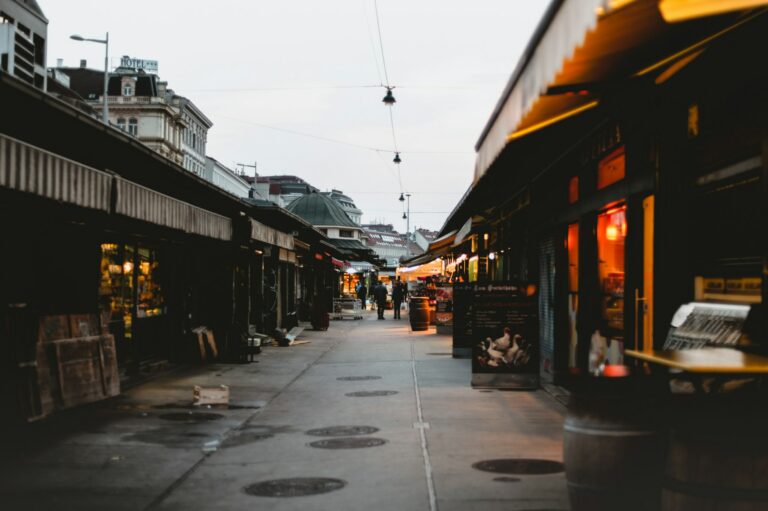 wien naschmarkt, wien sehenswürdigkeiten
