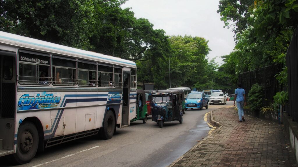 busfahren sri lanka, fortbewegung sri lanka