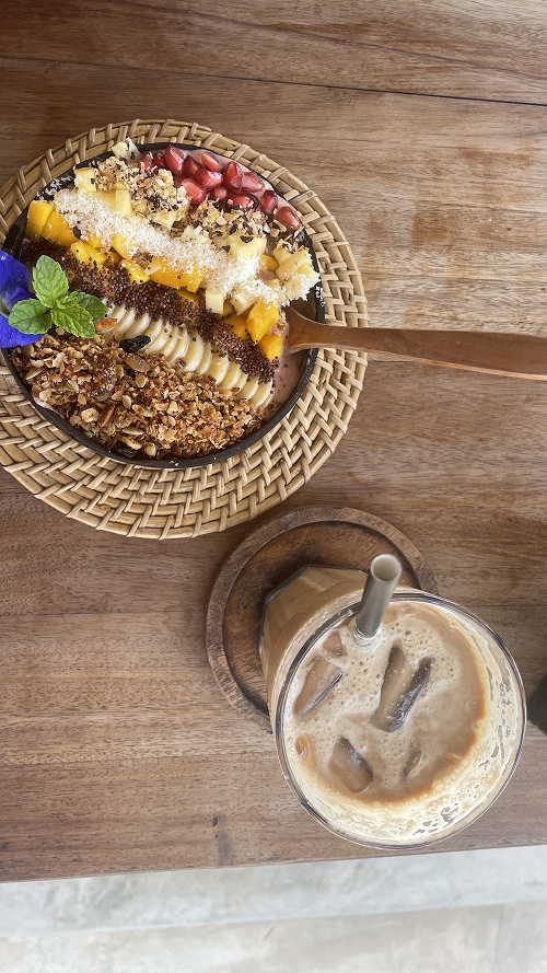 smoothiebowl cafe on the 18th, reisebericht trincomalee